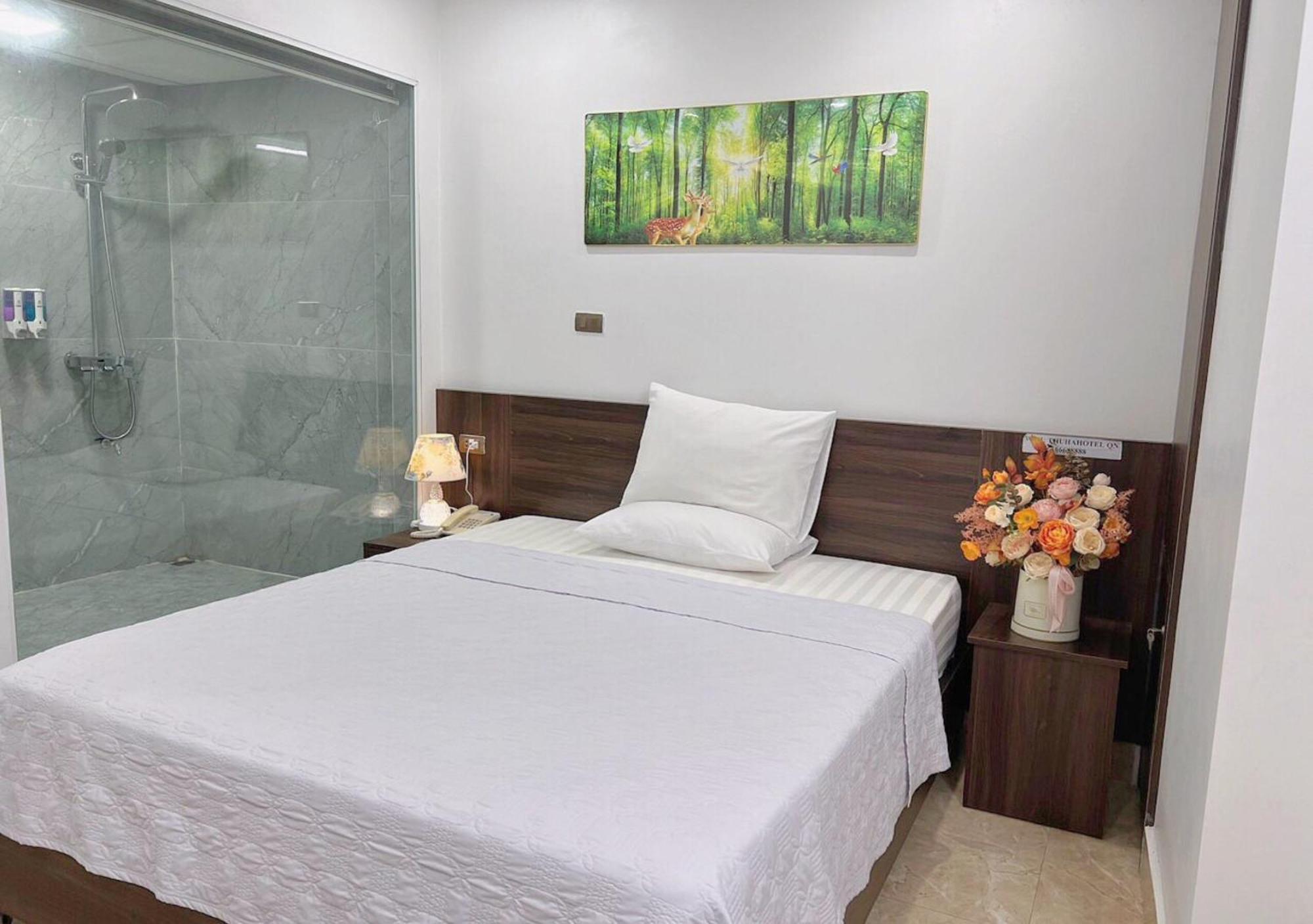 Thu Ha Hotel Uong Bi Exterior photo